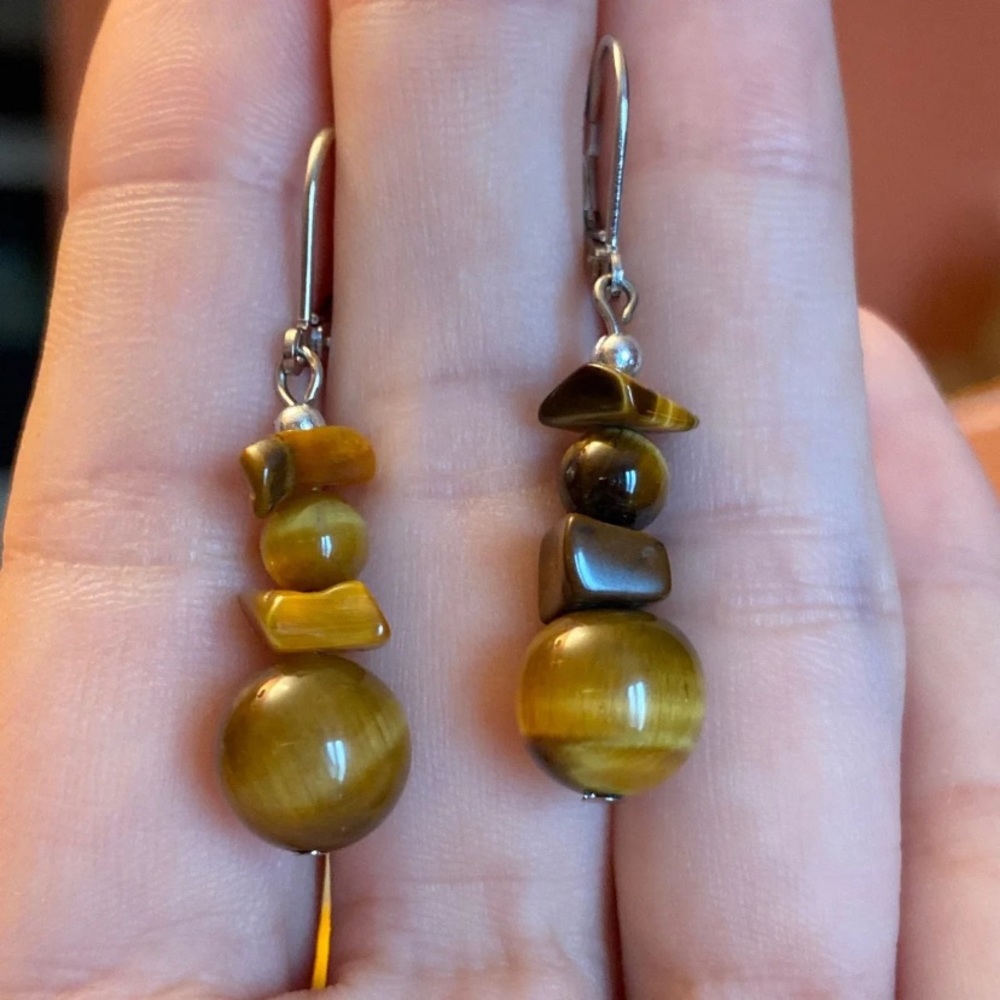 Tigers Eye Cats Eye Dangle Earrings - Picture 5 of 8
